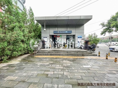 上海建筑21号楼19号商铺（复式底商）