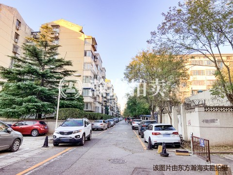 玉海园五里6号楼4单元601室（复式）