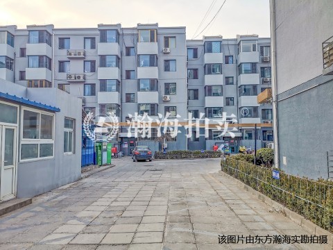 隆曦园B区13号楼1单元302室