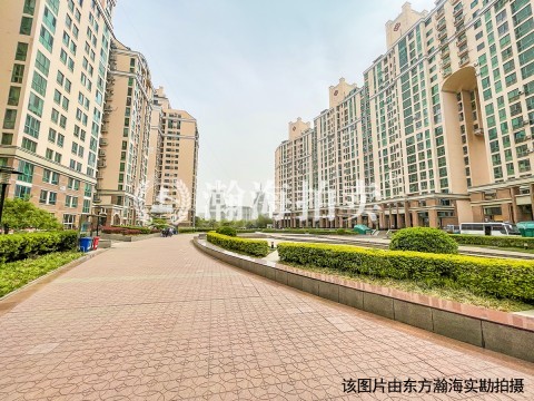 冠城北园3号楼2单元04E室+车位一个