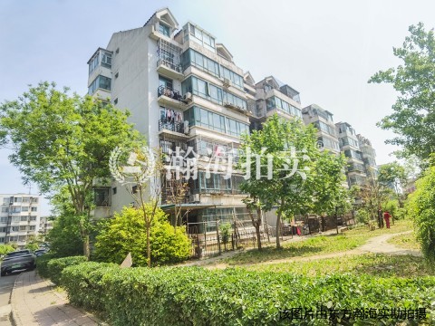 果园西小区7号楼2单元233室