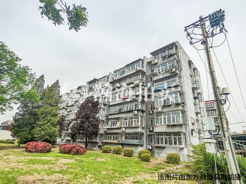 仓上小区2号楼4单元601室（50%份额）