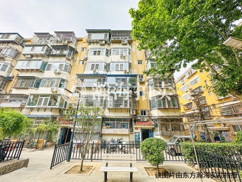 金蝉北里13号楼302室