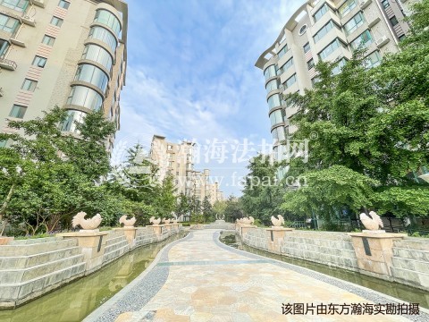 上海沙龙20号楼1单元202室
