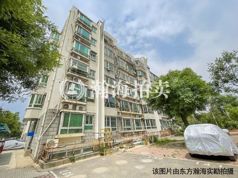 宏盛家园9号楼4单元402室
