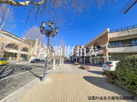 湖光小区33号院梅苑1号楼2单元202室