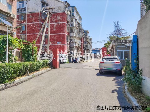 南苑北里三区1号楼5单元411室
