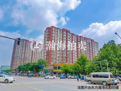 彩虹城四区6号楼318室（复式）