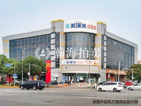 龙华园一区22号楼2单元301室