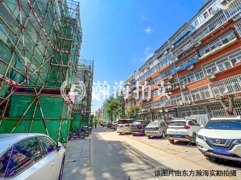 车站中里1号楼3单元602室