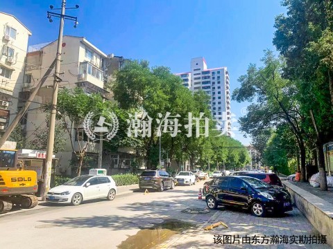 芳城东里5号楼5单元402室