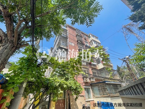 幸福二村21号楼2单元208室