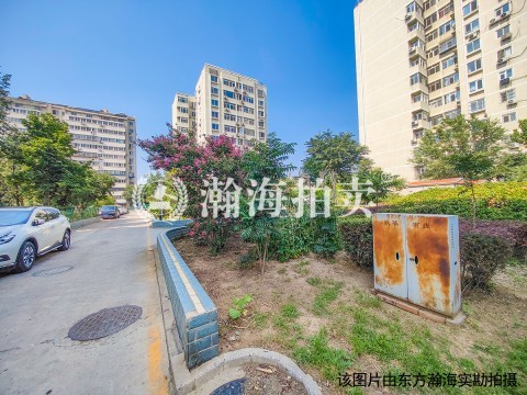 北潞华家园10号楼4单元502室