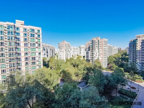 翠叠园9号楼6单元2J室