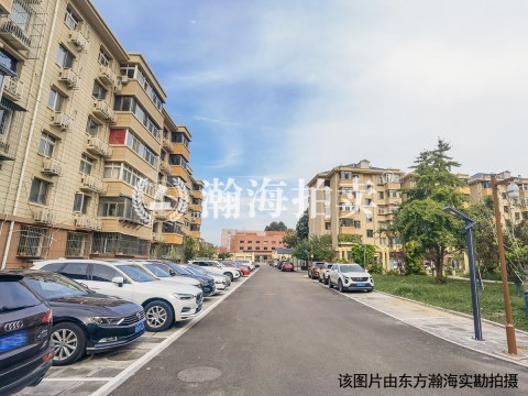 梨花园6号楼422室