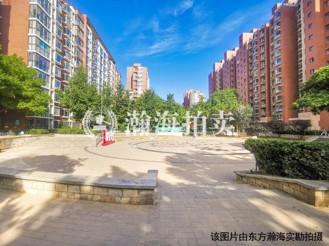 彩虹新城38号楼4单元1102室