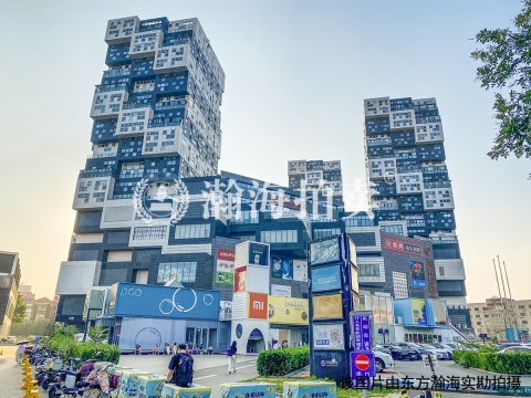 设计师广场1号楼1301室