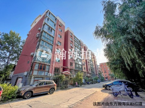 冠雅苑14号楼2单元102室