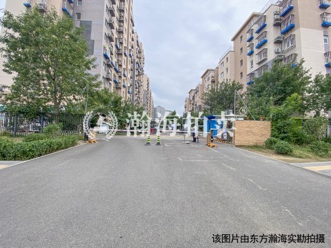 悦君家园8号楼710室