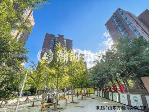 金汉绿港五区4号楼1105室