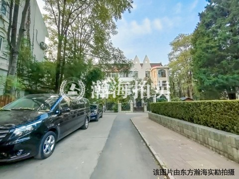 海德堡花园C4号楼5室（联排别墅）