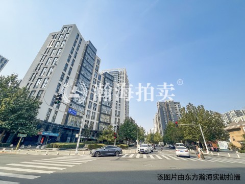 后现代城B区4号楼B单元703室