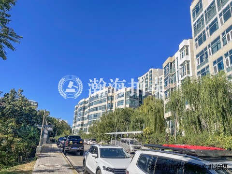 万象新天四区407号楼3单元302室