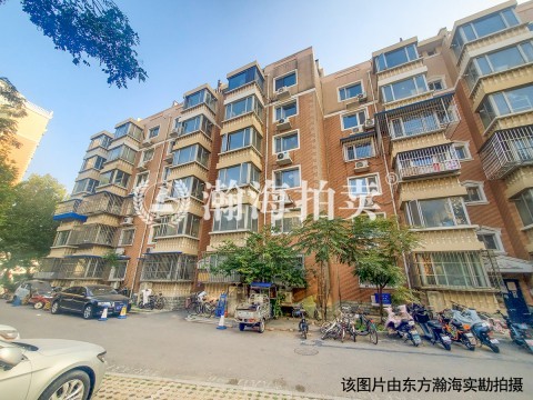 馨通家园3号楼丙2单元302室