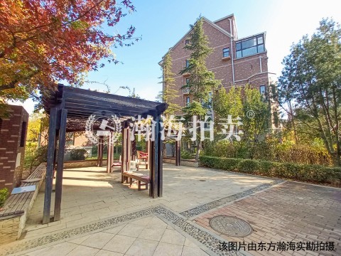 原香小镇一区8号3单元501室