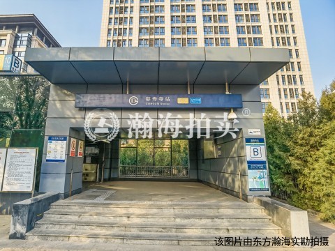 玲珑花园12号楼12511室