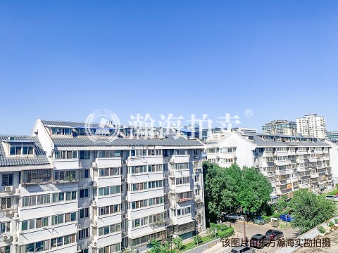 海运仓小区6号楼18单元303室