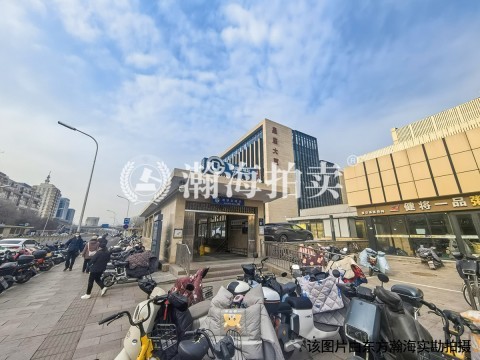 八角南路18号楼10单元113室