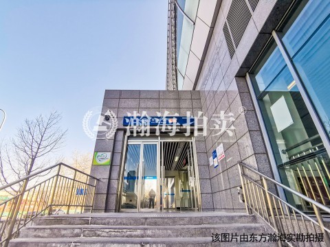 东亚朗悦居7号楼5单元101室
