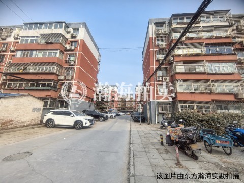 长虹小区甲1号楼1单元302室