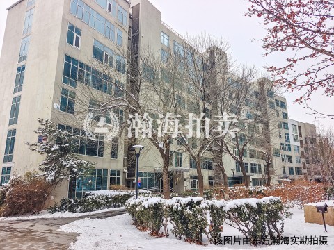 万象新天天际高尔夫104号楼1单元502室