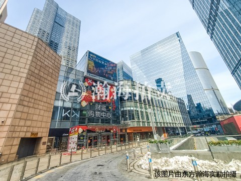 万通中心3座1706室