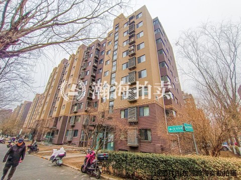 紫金新干线一区11号楼5单元202室