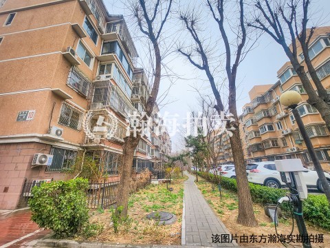 建欣苑三里4号楼6单元502室