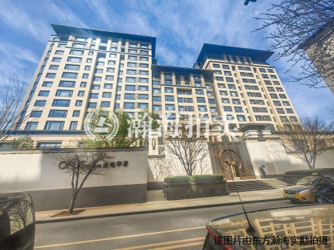 金地华著2号楼102室