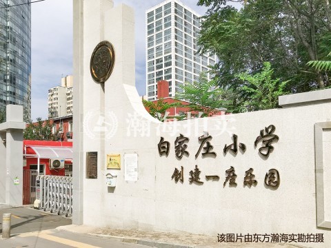 吉庆里小区11号楼11单元601室