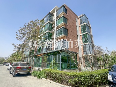 月桂庄园8号楼1-101室