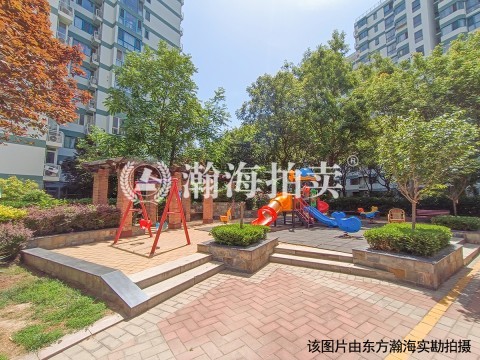 东润枫景三期9号楼2单元102室（复式）