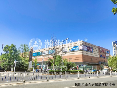 金宝花园北区32幢负1层（共30个车位分拍）