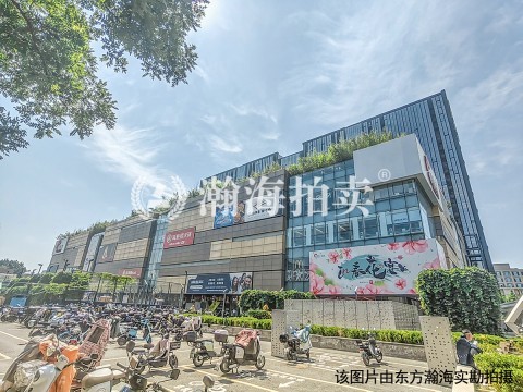 新华联国际公寓6单元2101室（带1车位）