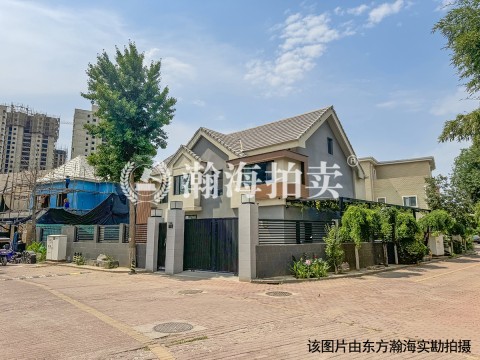 枫露皇苑二区38号（别墅）