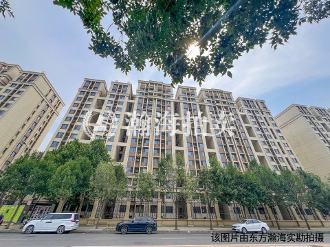 清苑嘉园10号楼2单元202室