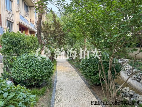 龙湖双珑原著100号楼负1层1294、1295号车位