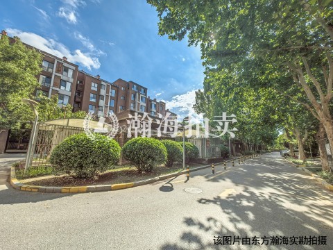 玺萌公馆4号楼1单元401室