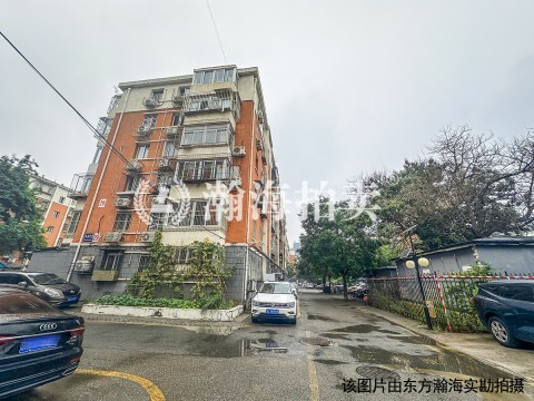 车站北里14号楼1单元301室