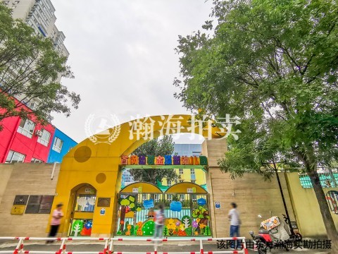 金顶街五区6号楼302室